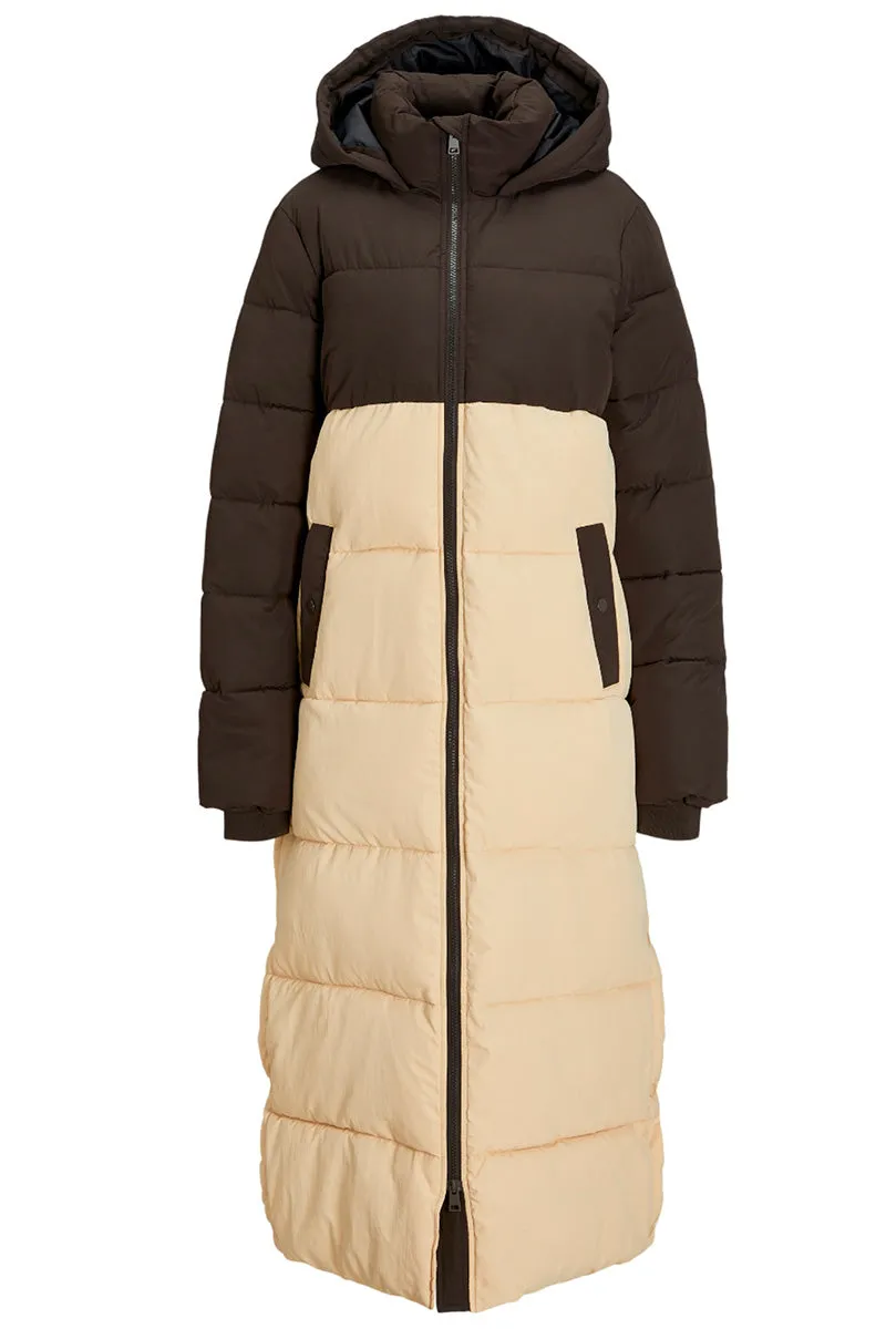 Clara Long Puffer | Beige | Frakke fra Lululia