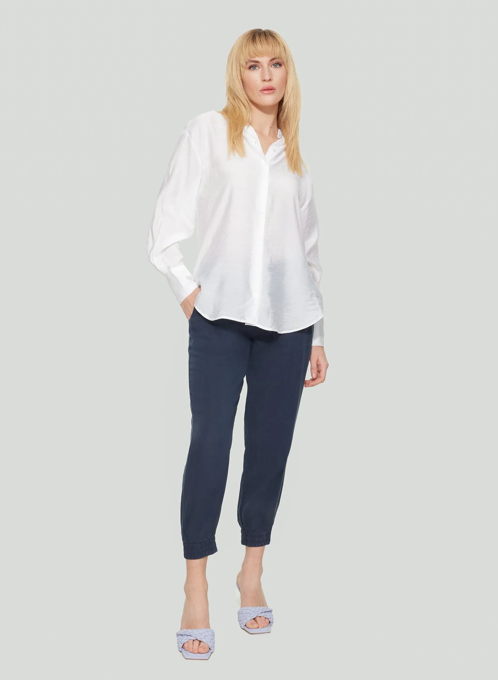 Dex Hidden Placket Flowy Blouse In White