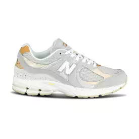 NEW BALANCE 2002 GREY / BEIGE TRAINERS