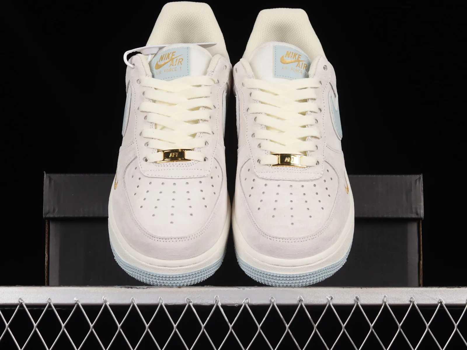 Nike Air Force 1 07 Low Suede Blue Gold KK5636-510