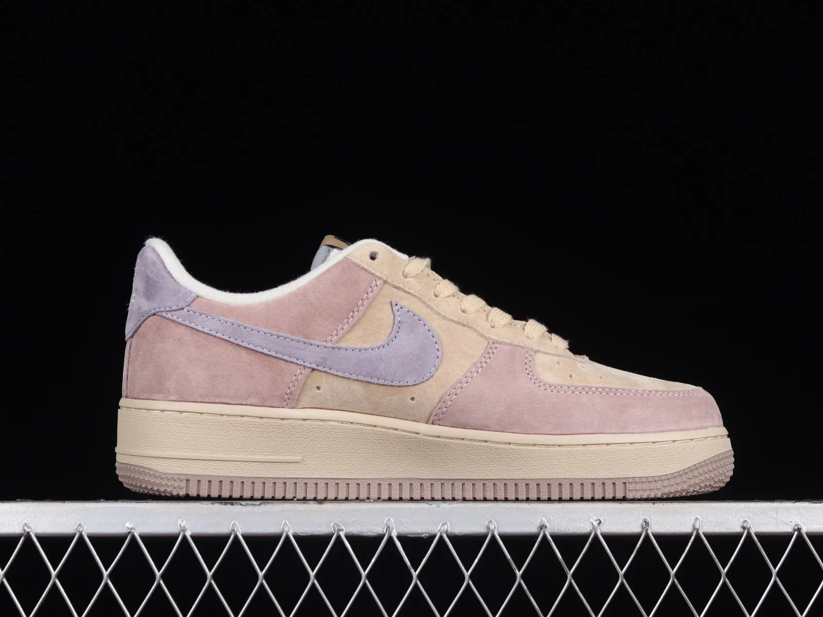 Nike Air Force 1 07 Low Taro Purple Metallic Gold ZB2121-103