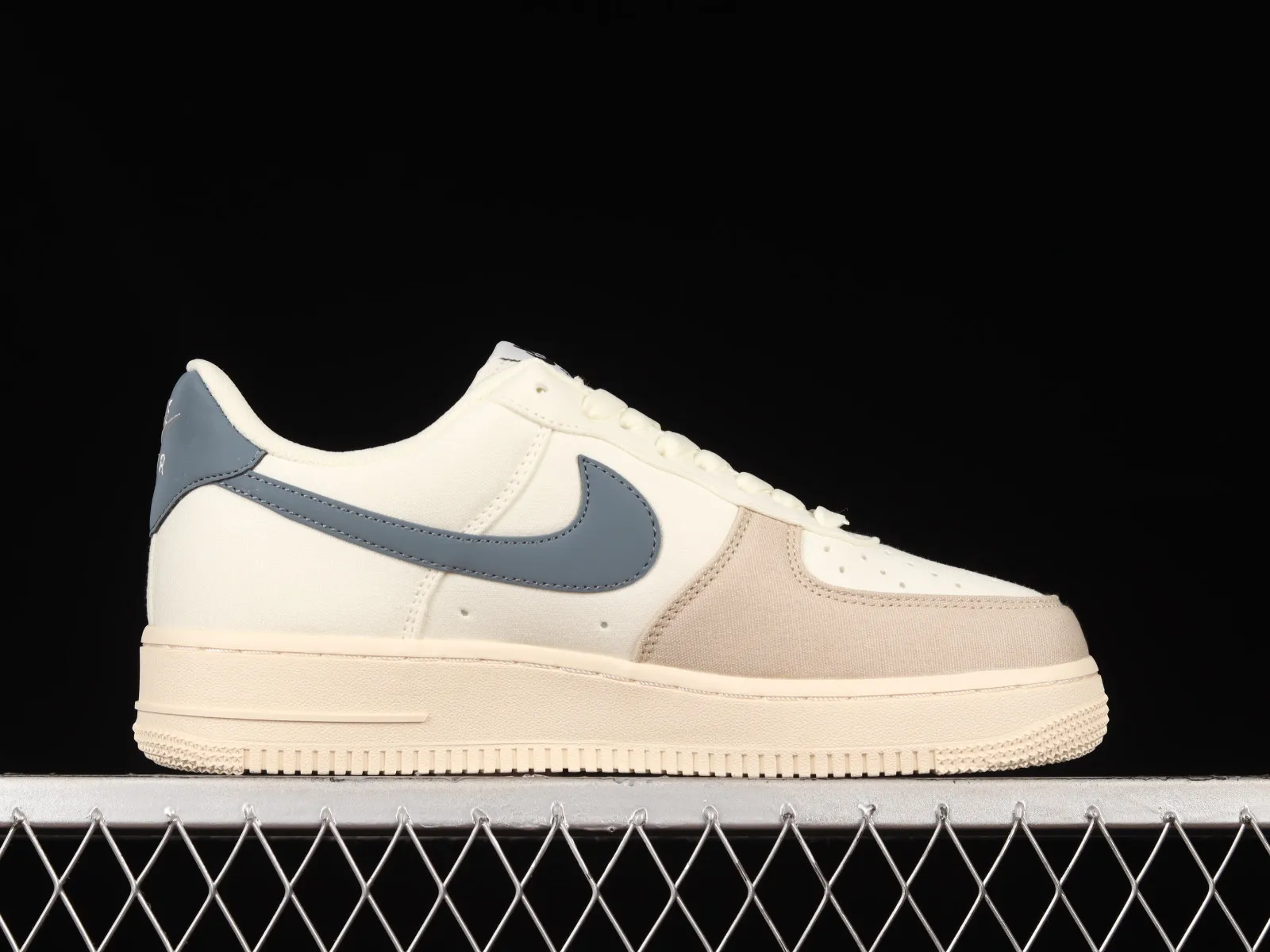 Nike Air Force 1 07 Low Vintage Blue White Sail DG2296-022