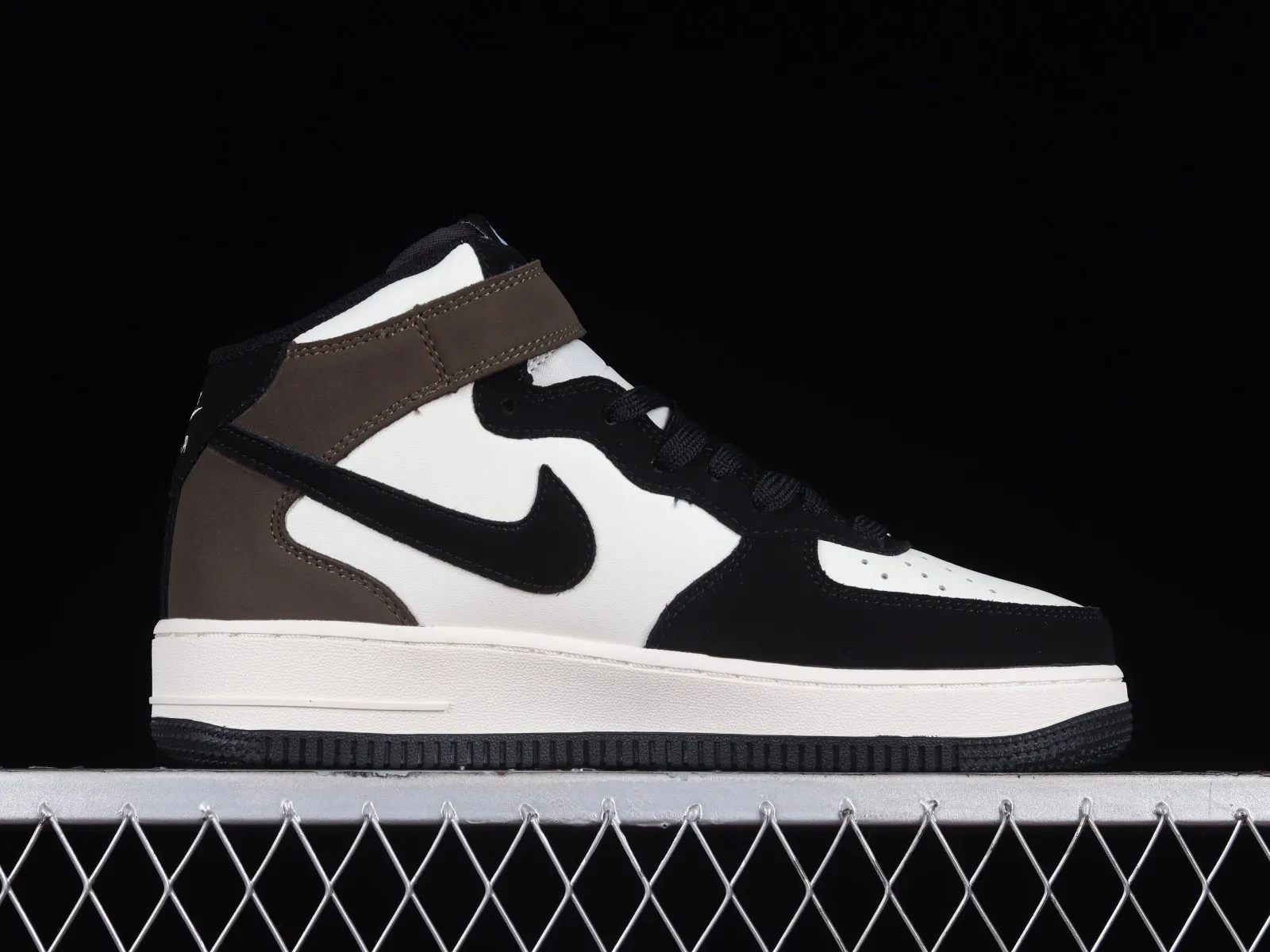 Nike Air Force 1 07 Mid Mocha Black White GH5696-023