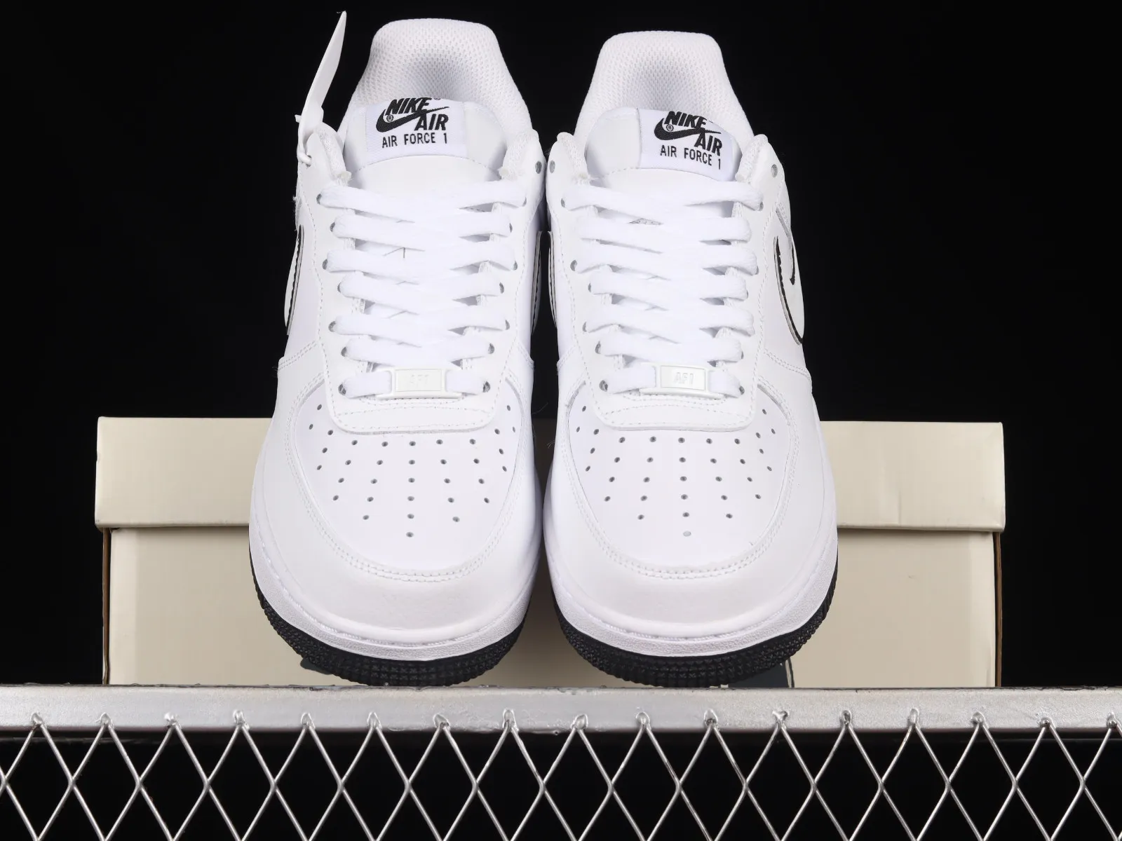 Nike Air Force 1 Low Gundam White Black KK1256-657