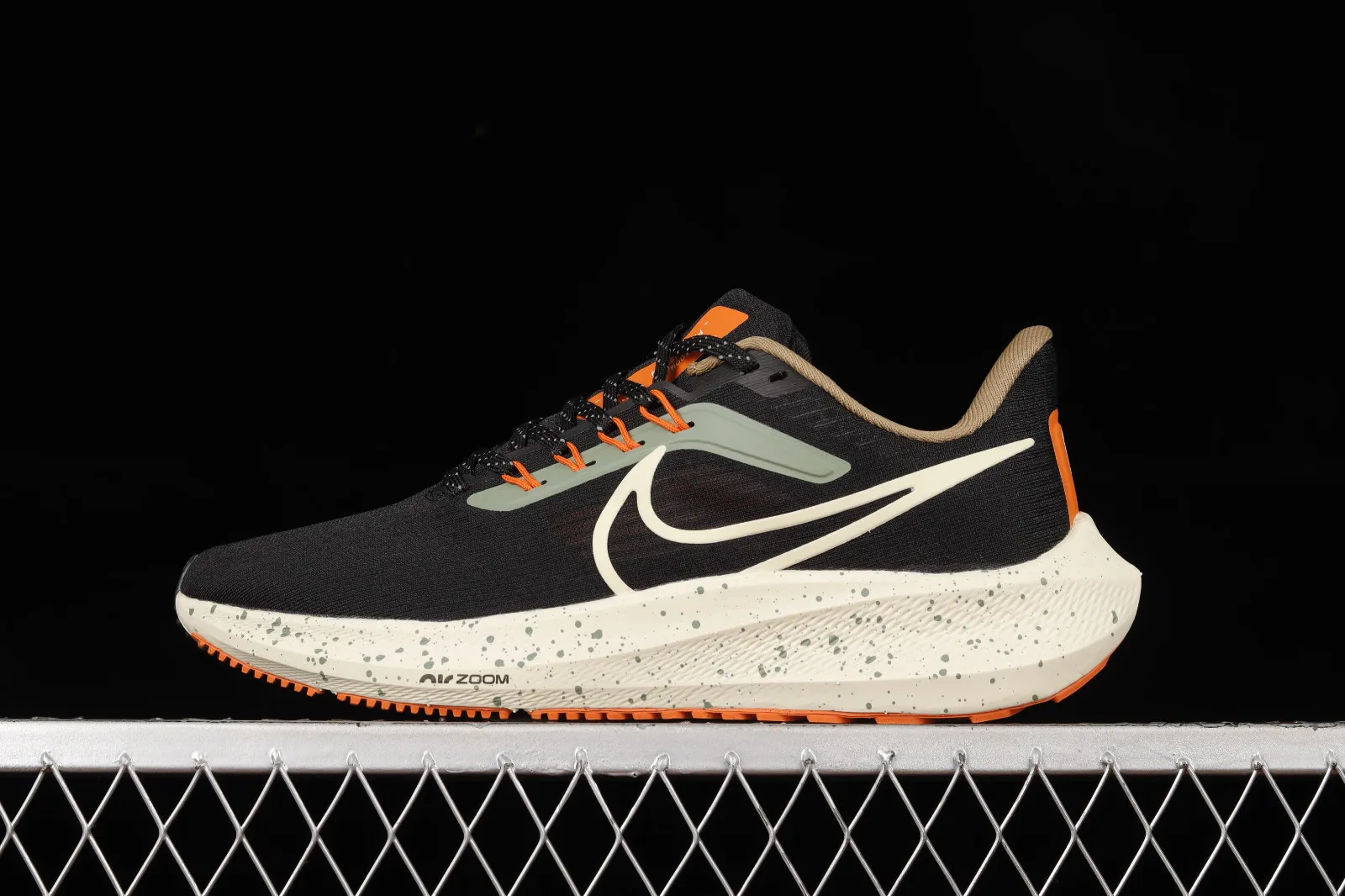 Nike Air Zoom Pegasus 39 Black Orange Green DX6039-071