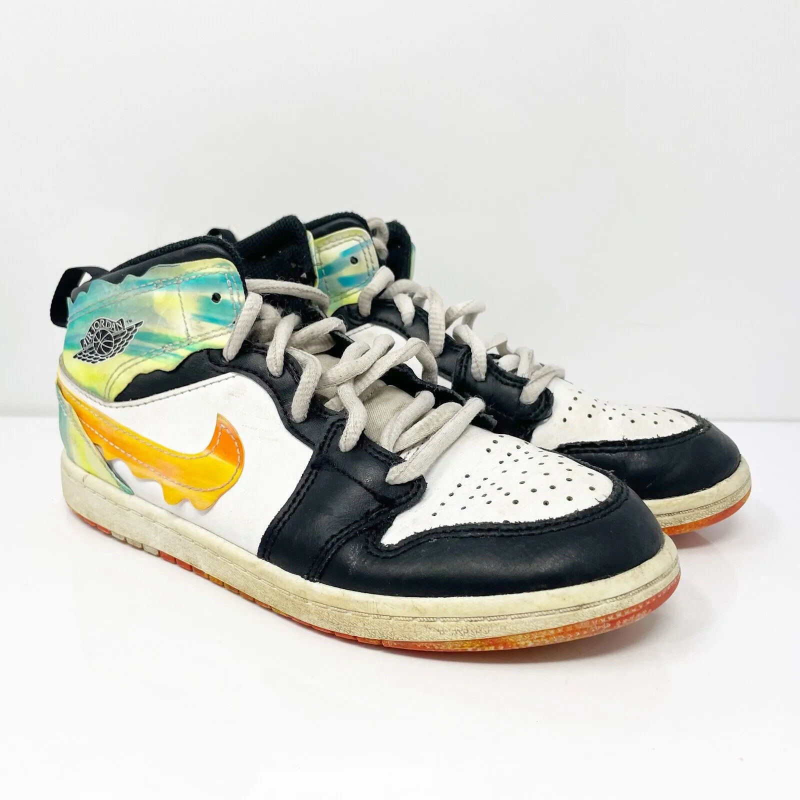 Nike Boys Air Jordan 1 Mid SE DJ6562-038 White Basketball Shoes Sneakers Size 3Y