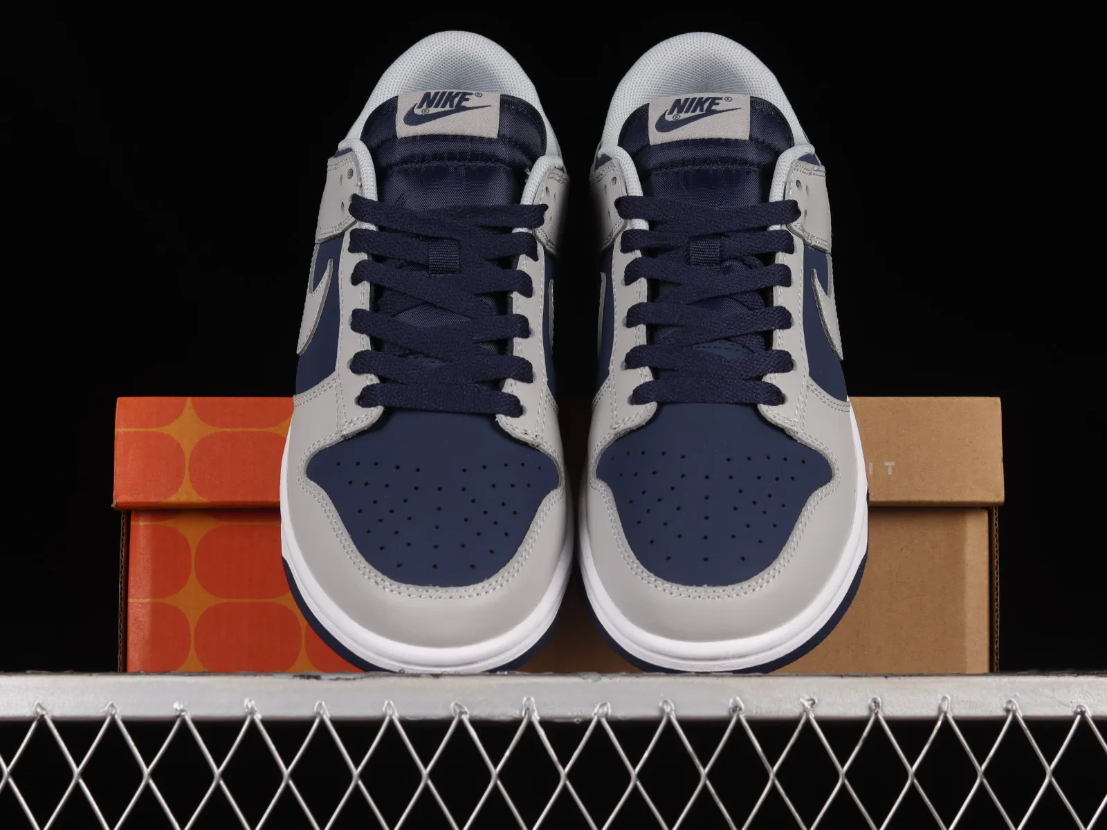 Nike SB Dunk Low Atmos OG Twilight Blue Medium Grey 630358-401