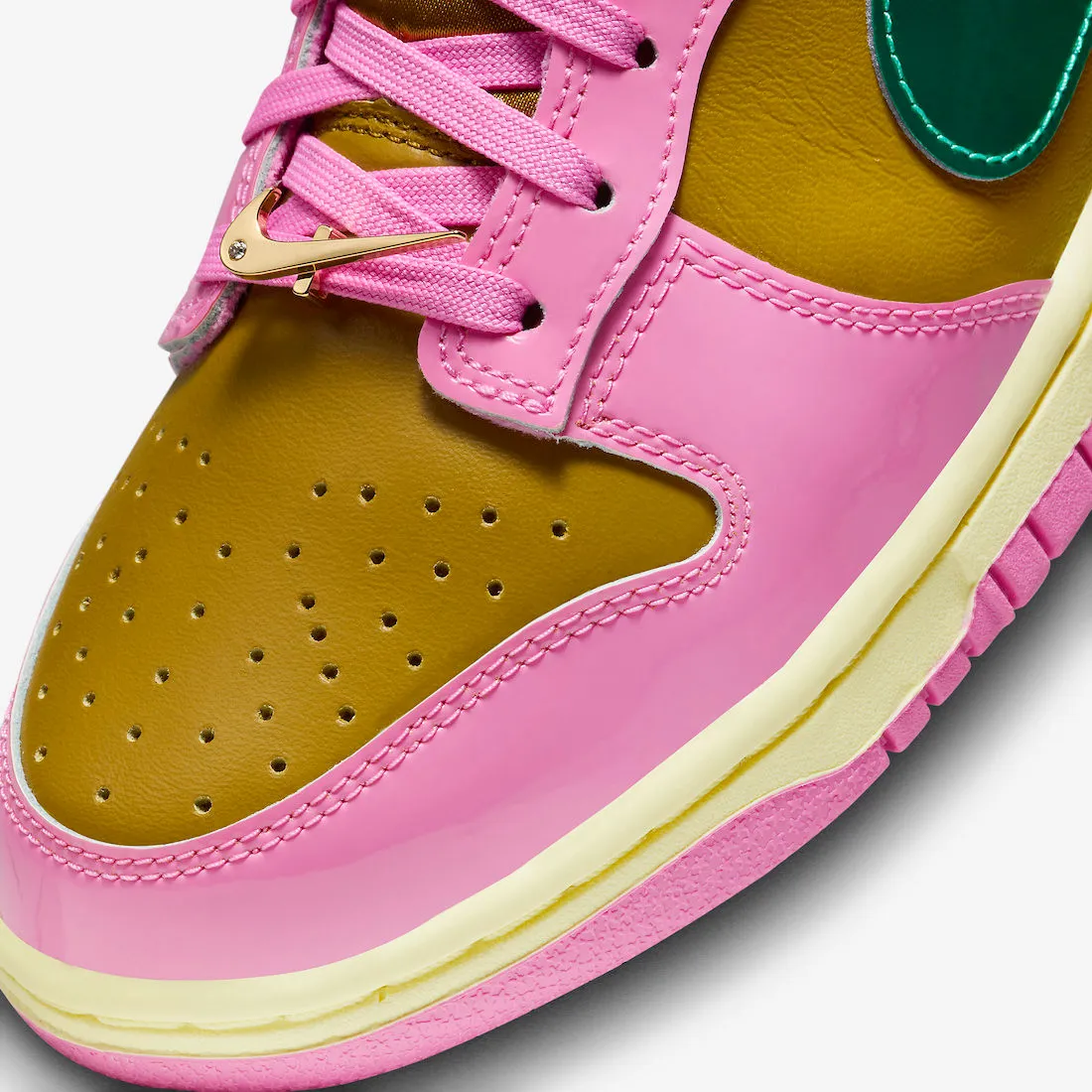 Parris Goebel x Nike SB Dunk Low Playful Pink Bronzine Clear Jade Luminous Green FN2721-600