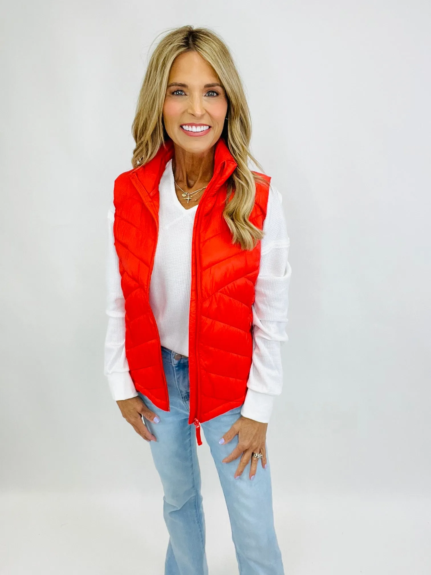 SEE IT THROUGH PUFFER VEST-RED