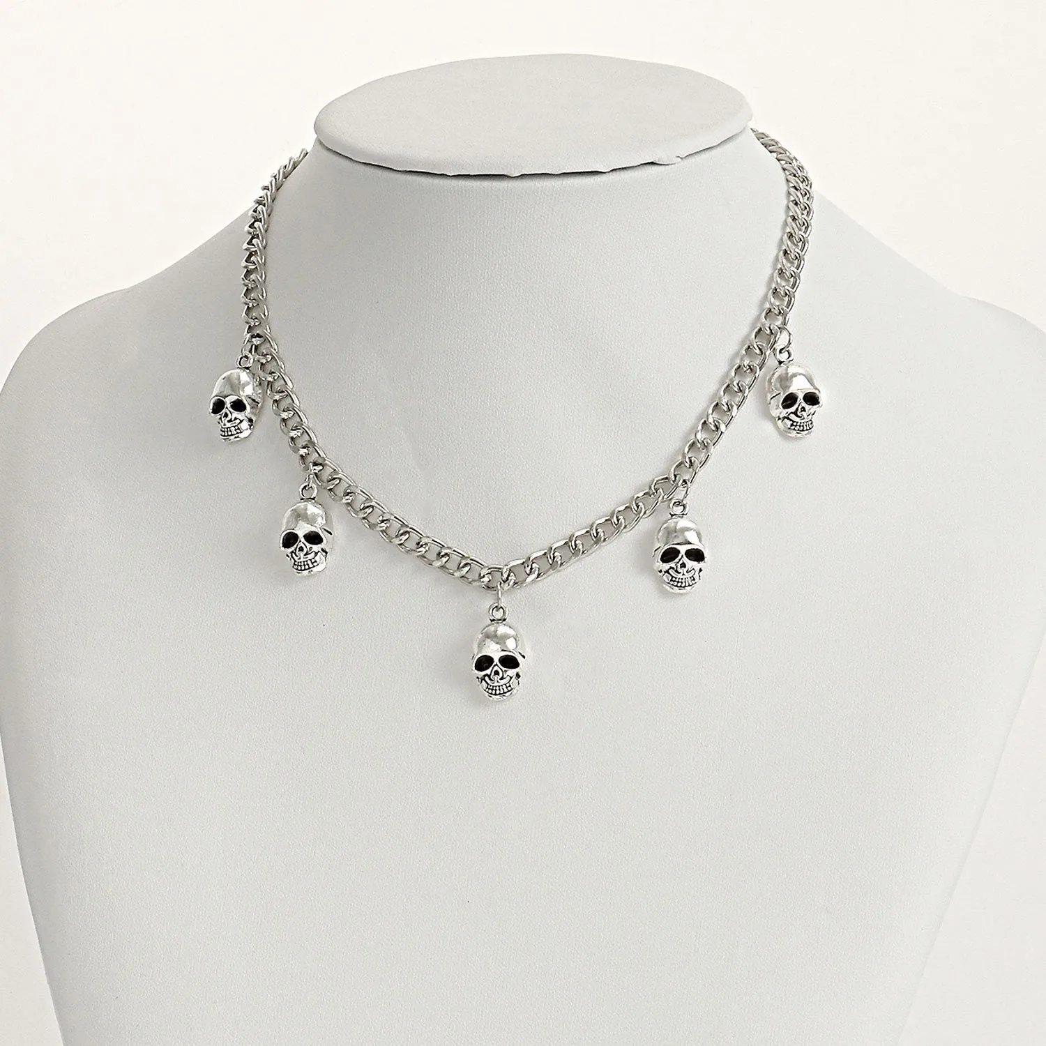 Trendy Gothic Women Skull Necklace