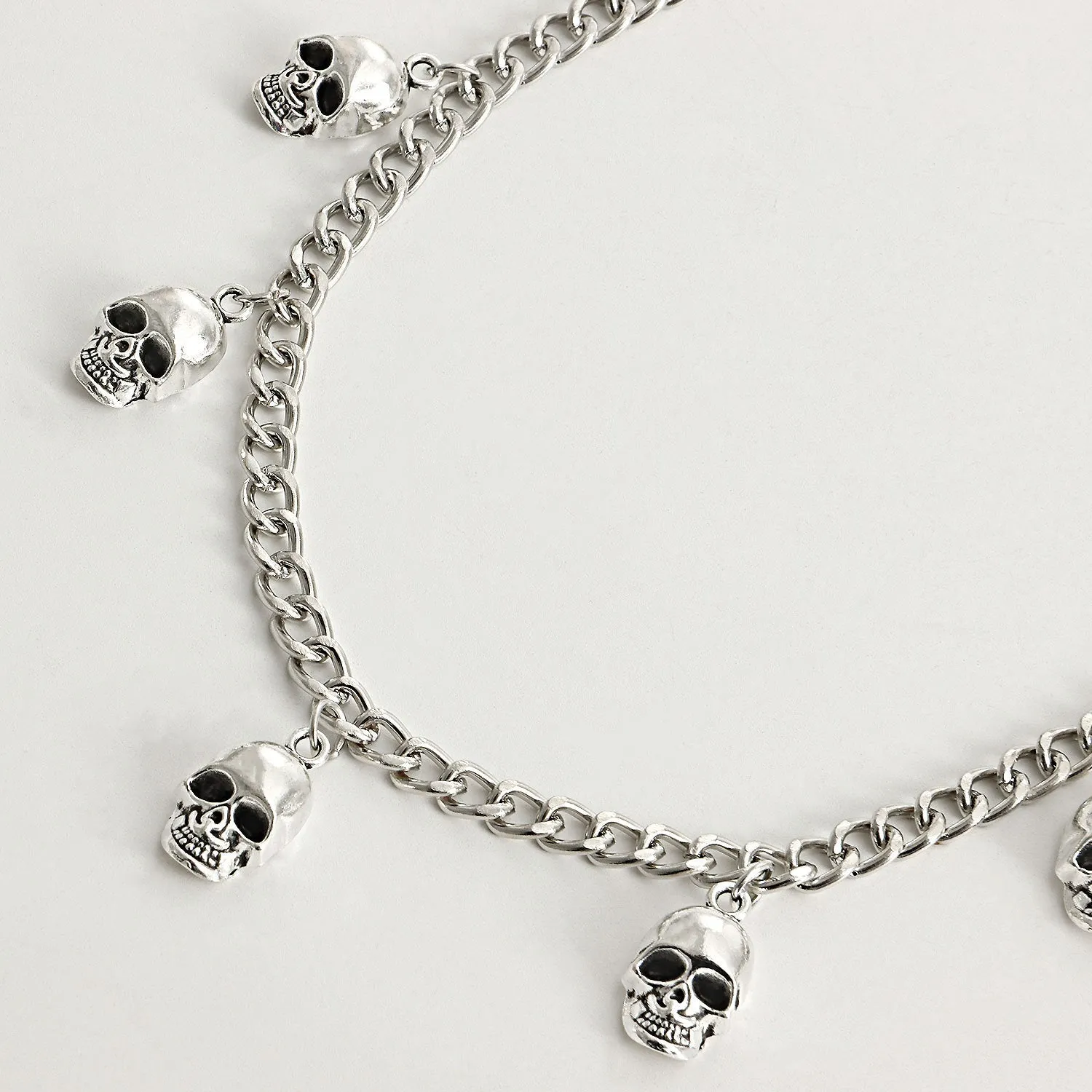 Trendy Gothic Women Skull Necklace