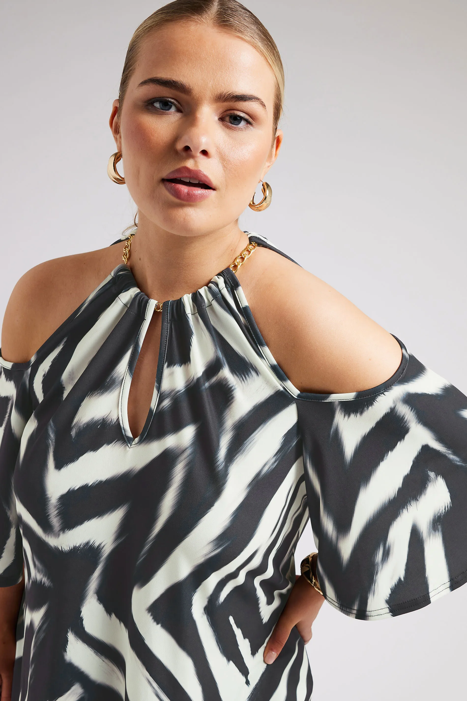 YOURS LONDON Curve Black Zebra Print Cold Shoulder Top